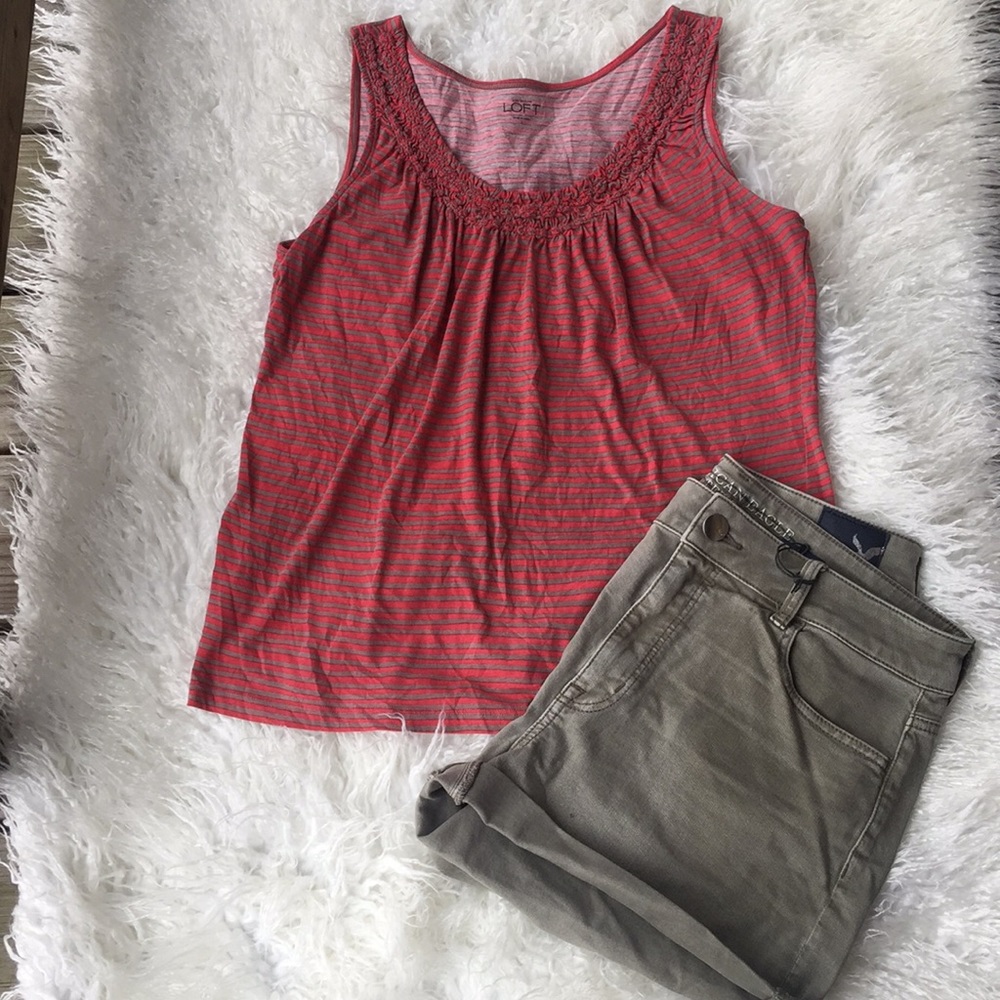 Loft size L tank top